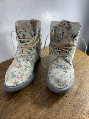 Dr Martens boots